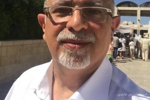 جواهرساز نیویورکی از زندان ایران آزاد شد، اما ممنوع‌الخروج است