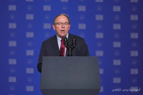 تامی تیفانی به بیمارستان منتقل شد