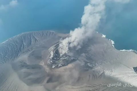 آتش‌فشانی Anak Krakatau، پروازها را در جاکارتا متوقف کرد