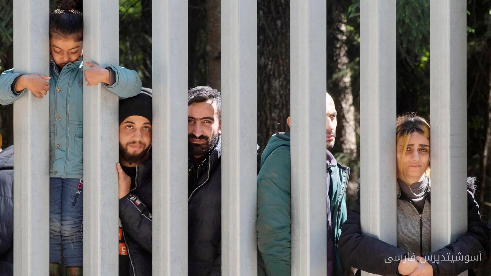 لهستان ثبت درخواست پناهندگی در مرز بلاروس را متوقف کرد