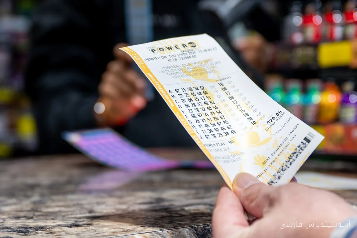 Un gagnant de Powerball remporte un prix d'un milliard de dollars avec un billet à deux dollars