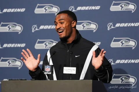 از تدریس جایگزین تا NFL: تلاش بی‌پایان فاستر با سیه‌اکس