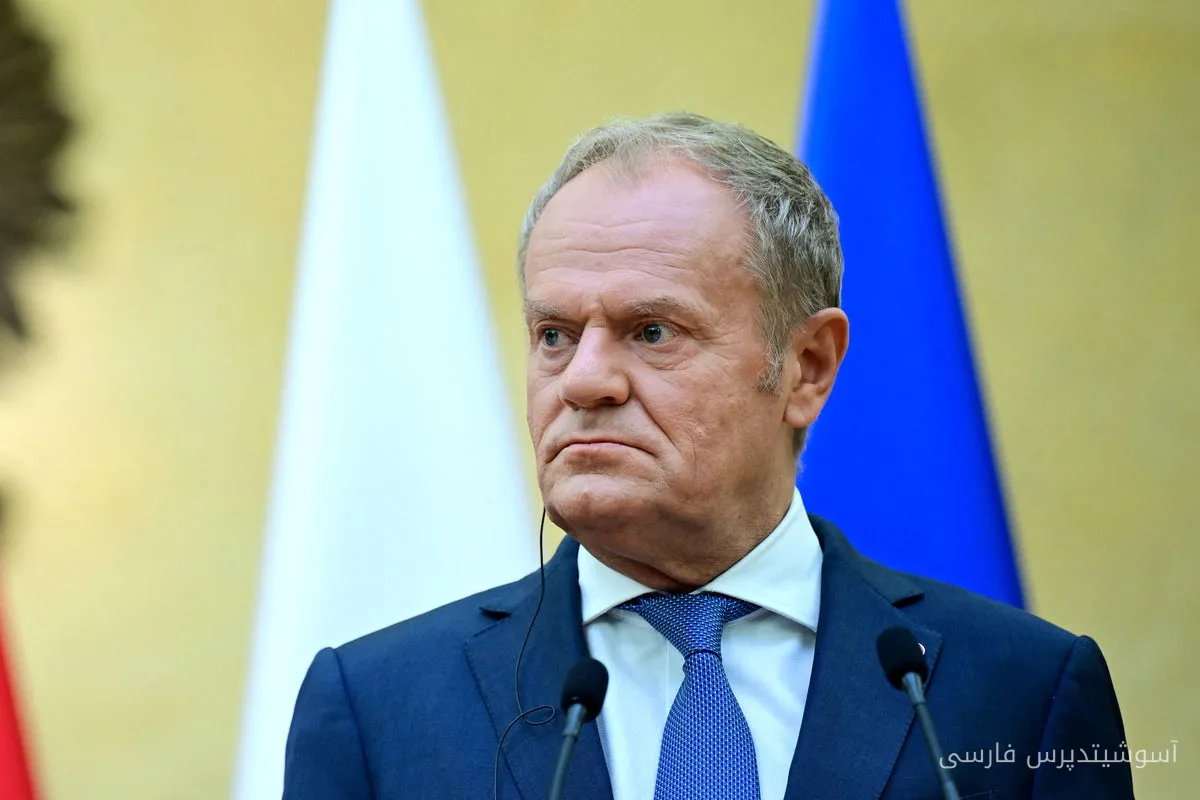 Tusk a souligné l'absence de cession de territoire de la Pologne face à la Russie