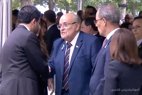 Giuliani جزئیات دست دادن با Mamdani در مراسم ۱۱ سپتامبر را فاش کرد